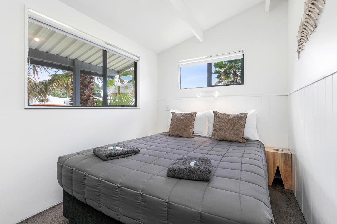 Bowentown Beach Holiday Park Waihi Extérieur photo