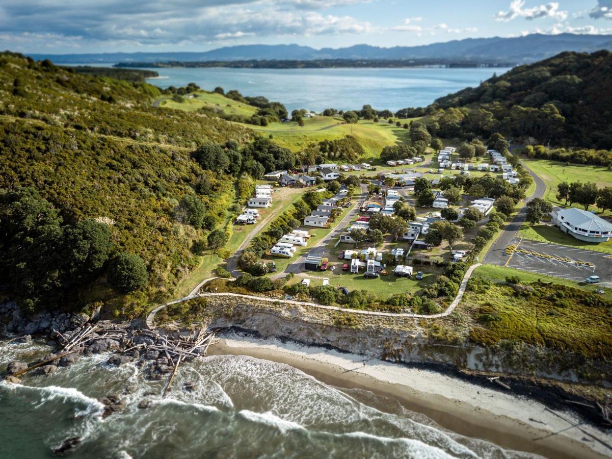 Bowentown Beach Holiday Park Waihi Extérieur photo